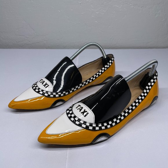 Kate Spade Size 10 New York Go Taxi Cab Flats Shoes Patent Leather Pointed Toe - Picture 1 of 12